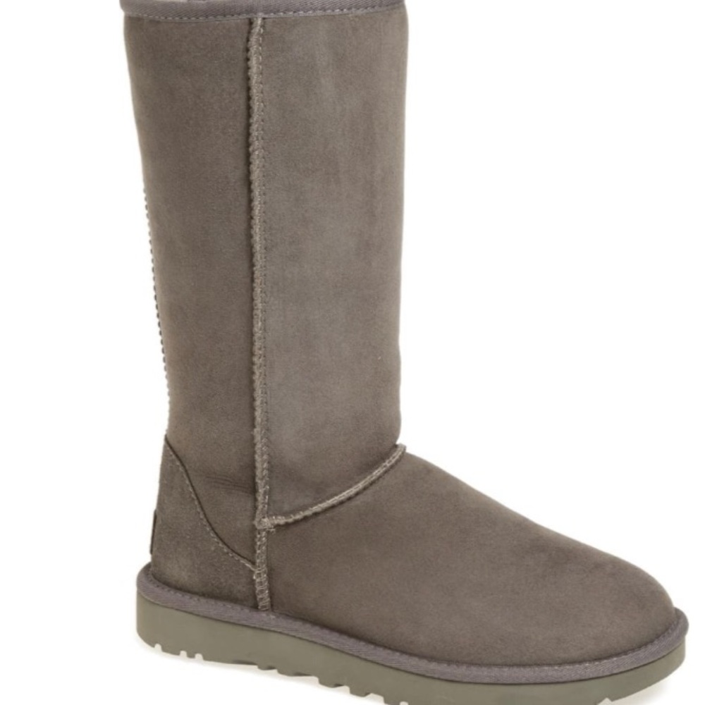 Ugg Classic II Genuine Shearling lined Tall Boot